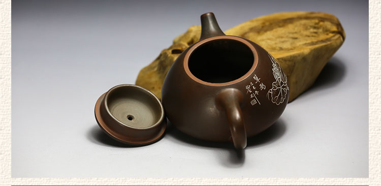 写意荷花线刻石瓢坭兴陶茶壶